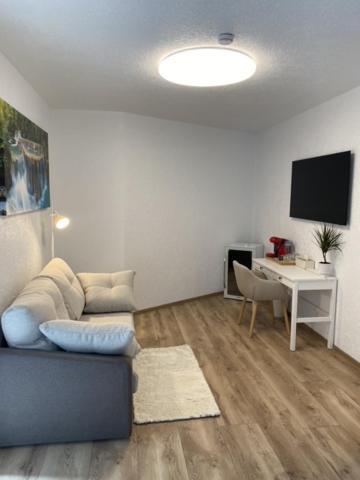 Apartment Silvan - *