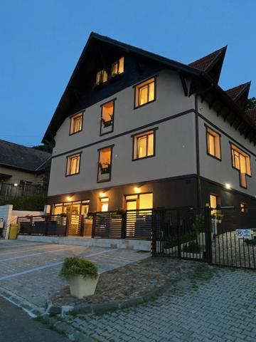 Silvan -